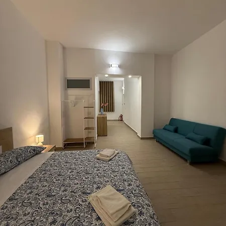 Σπίτι διακοπών Ortensia - Piazza Garibaldi